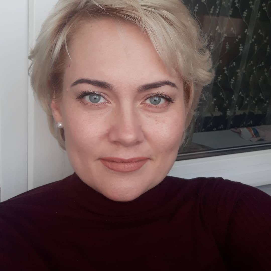 BlondPixie from California,United States